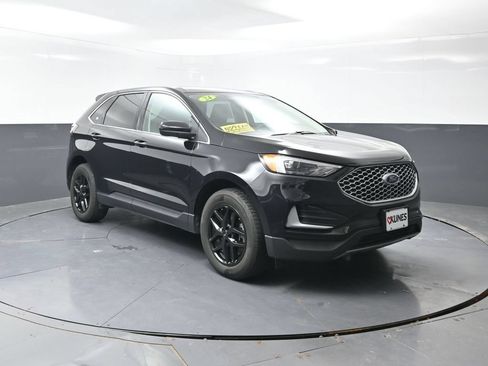 Used 2024 Ford Edge SEL AWD/4WD image 5