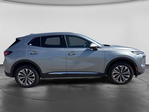 Used 2024 Buick Envision Preferred AWD/4WD image 15
