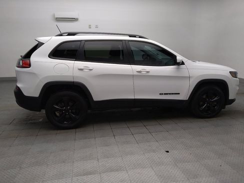 Used 2020 Jeep Cherokee Latitude Plus FWD image 10
