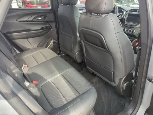 Certified 2023 Chevrolet TrailBlazer RS w/ Convenience Package AWD/4WD image 19