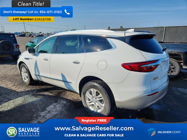 Used 2021 Buick Enclave Essence FWD image 3