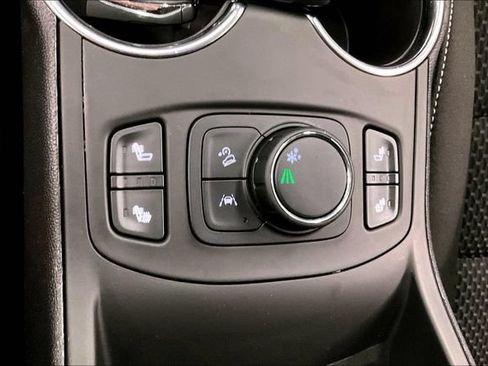Used 2023 GMC Terrain SLE w/ Driver Convenience Package FWD image 36