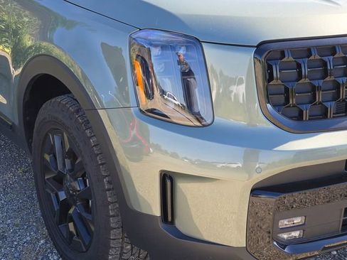 Certified 2025 Kia Telluride SX Prestige X-Pro AWD/4WD image 4
