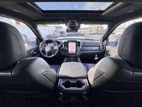 Used 2025 RAM 2500 Laramie w/ Night Edition image 25