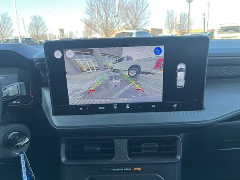 Used 2025 Ford Maverick XL w/ Equipment Group 101A image 21