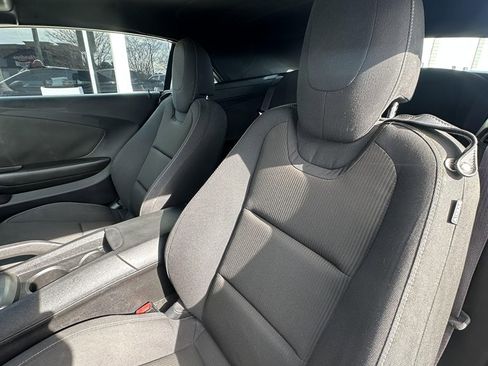 Used 2014 Chevrolet Camaro LT image 8
