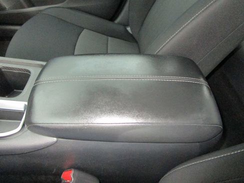 Used 2024 Nissan Sentra SV image 31