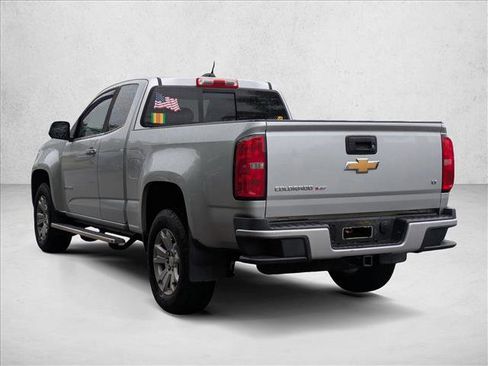 Used 2019 Chevrolet Colorado LT w/ LT Convenience Package RWD image 8