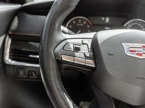 Used 2021 Cadillac XT4 Sport image 24