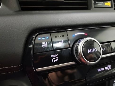 Certified 2024 Honda Pilot Elite image 37