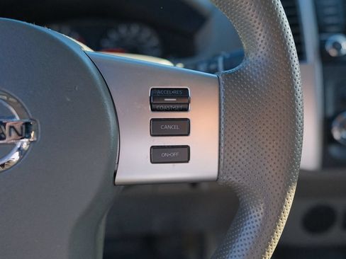 Used 2017 Nissan Frontier SV RWD image 17