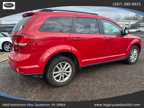 Used 2014 Dodge Journey SXT w/ Flexible Seating Group image 7