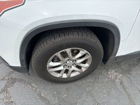 Used 2019 Chevrolet Traverse LS w/ LPO, Cargo Package FWD image 19