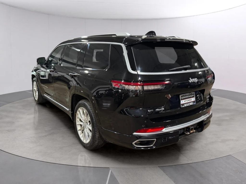 Used 2021 Jeep Grand Cherokee L Summit w/ Luxury Tech Group V AWD/4WD image 5