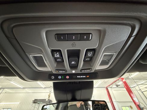 New 2026 Chevrolet Silverado 1500 LT Trail Boss w/ LT Trail Boss Premium Package AWD/4WD image 17