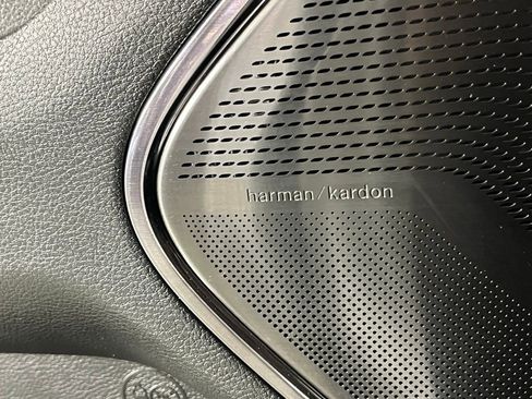 Certified 2023 RAM 1500 Limited image 16