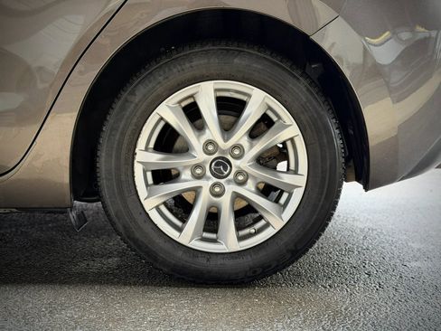Used 2016 MAZDA MAZDA3 i Grand Touring FWD image 25