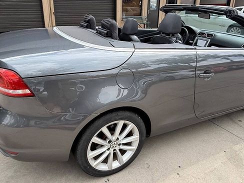 Used 2012 Volkswagen Eos Komfort FWD image 18