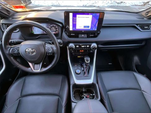 Used 2024 Toyota RAV4 XSE image 15