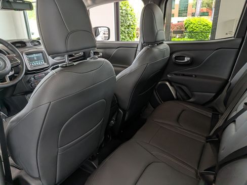 Used 2019 Jeep Renegade Limited AWD/4WD image 13