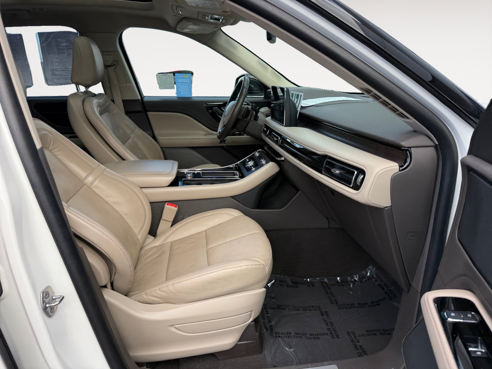 Used 2022 Lincoln Aviator Reserve w/ Elements Package Plus RWD image 19