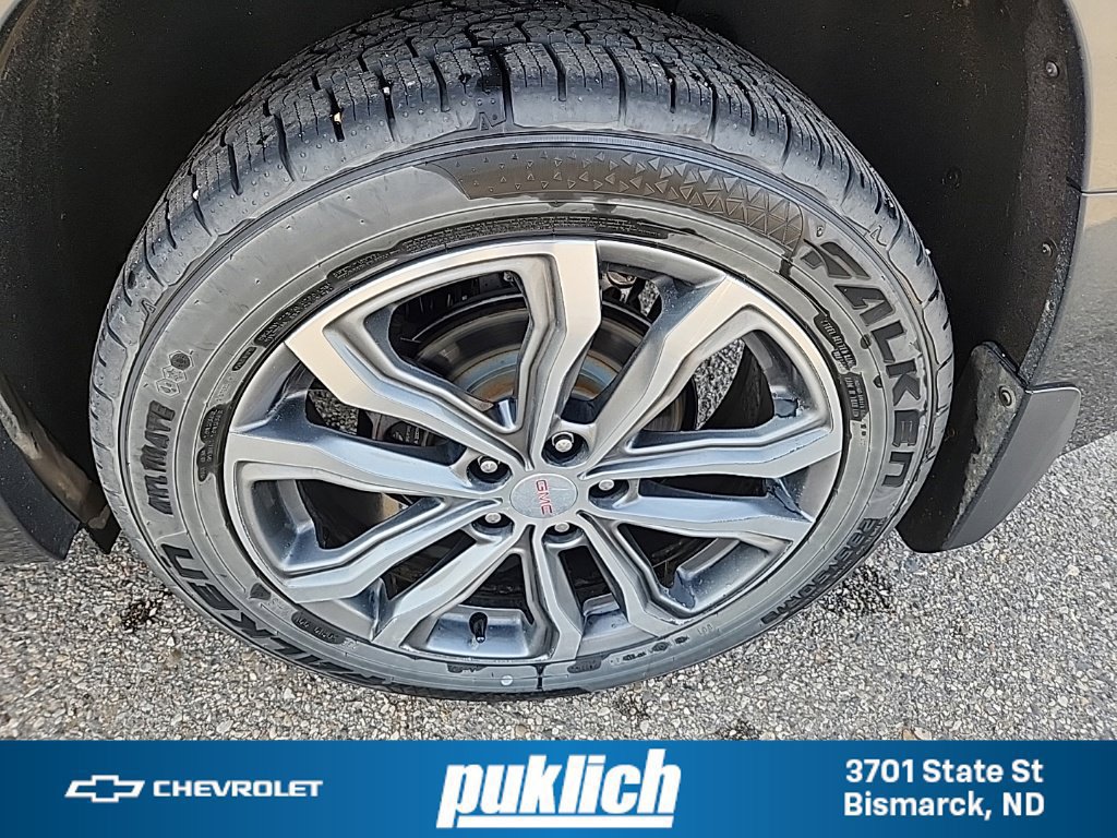 Used 2018 GMC Terrain Denali w/ Advanced Safety Package AWD/4WD image 41