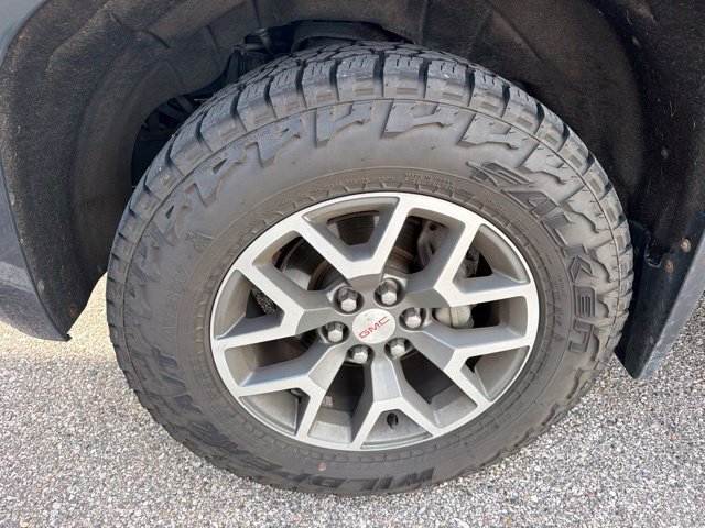 Used 2018 GMC Canyon All Terrain w/ Trailering Package AWD/4WD image 4