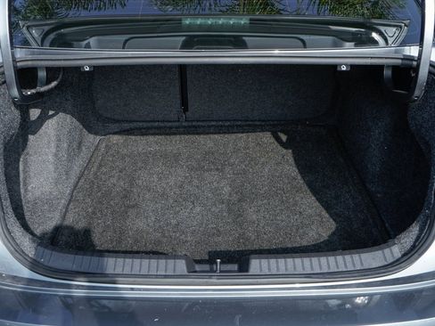 Used 2022 Volkswagen Jetta SE image 8