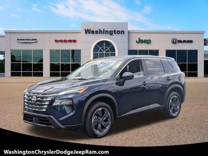 Used 2025 Nissan Rogue SV