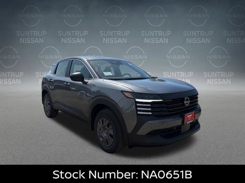 New 2026 Nissan Kicks S FWD image 9