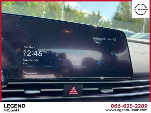 Used 2024 Hyundai Elantra SEL w/ Convenience Package FWD image 25