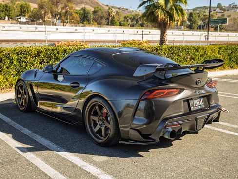 Used 2021 Toyota Supra RWD image 7