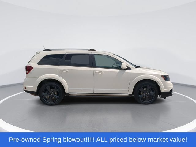 Used 2020 Dodge Journey Crossroad FWD image 9