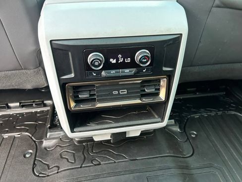Used 2025 GMC Hummer EV 2X w/ LPO, Dark Essentials Package AWD/4WD image 52