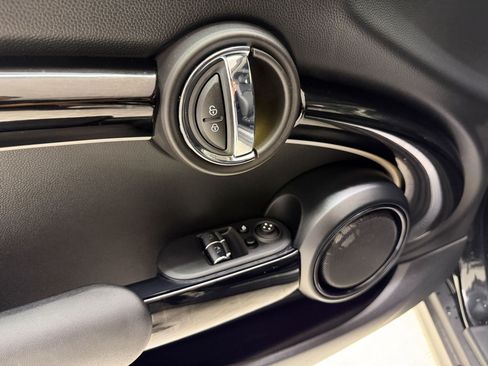 Certified 2024 MINI Cooper SE FWD image 15