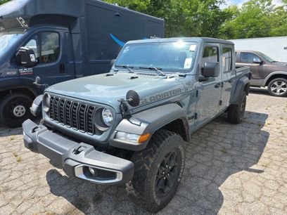 Used 2024 Jeep Gladiator Sport