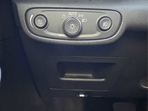 Used 2022 Chevrolet TrailBlazer RS image 29