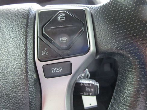 Used 2015 Toyota 4Runner SR5 Premium RWD image 36