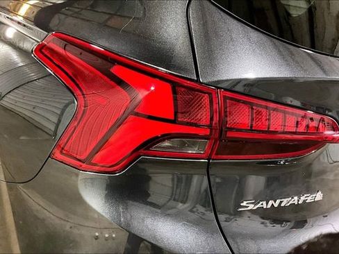 Used 2023 Hyundai Santa Fe Limited image 8