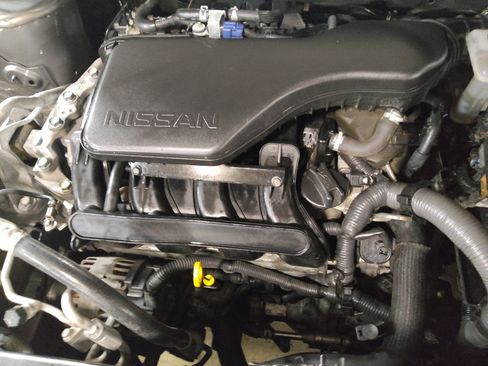 Used 2019 Nissan Rogue Sport SV AWD/4WD image 30