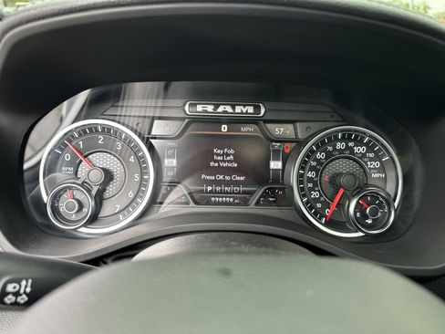 Used 2023 RAM 1500 Laramie image 30