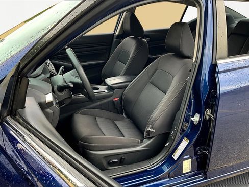 Used 2020 Nissan Altima 2.5 S image 25
