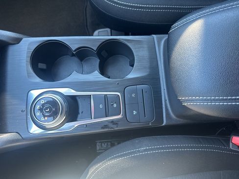 Used 2025 Ford Escape Active image 18