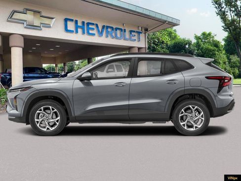 New 2026 Chevrolet Trax RS image 3