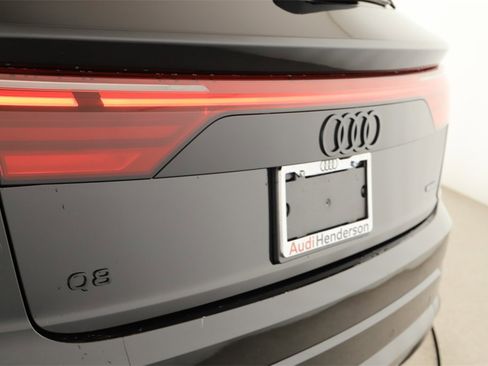 Certified 2025 Audi Q8 Prestige w/ Prestige Package image 30