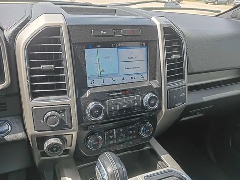 Used 2017 Ford F150 Lariat RWD image 11