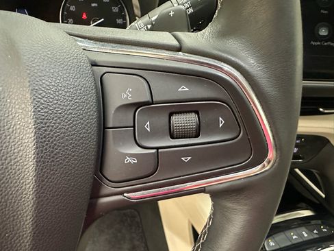 Used 2023 Buick Envision Avenir FWD image 34