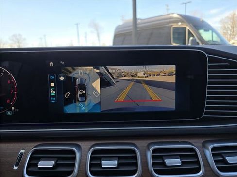 New 2026 Mercedes-Benz GLE 450 4MATIC image 29