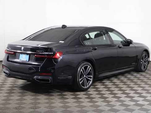 Used 2021 BMW 750i xDrive w/ M Sport Package AWD/4WD image 15