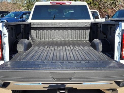 New 2026 GMC Sierra 2500 Pro w/ 1SA Pro Safety Plus Package AWD/4WD image 7